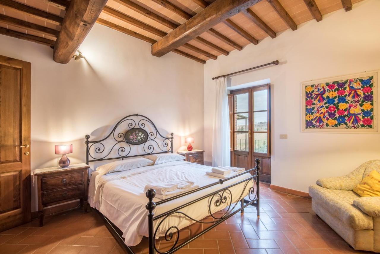 Agriturismo La Ferrozzola Кастелина ин Кианти Екстериор снимка
