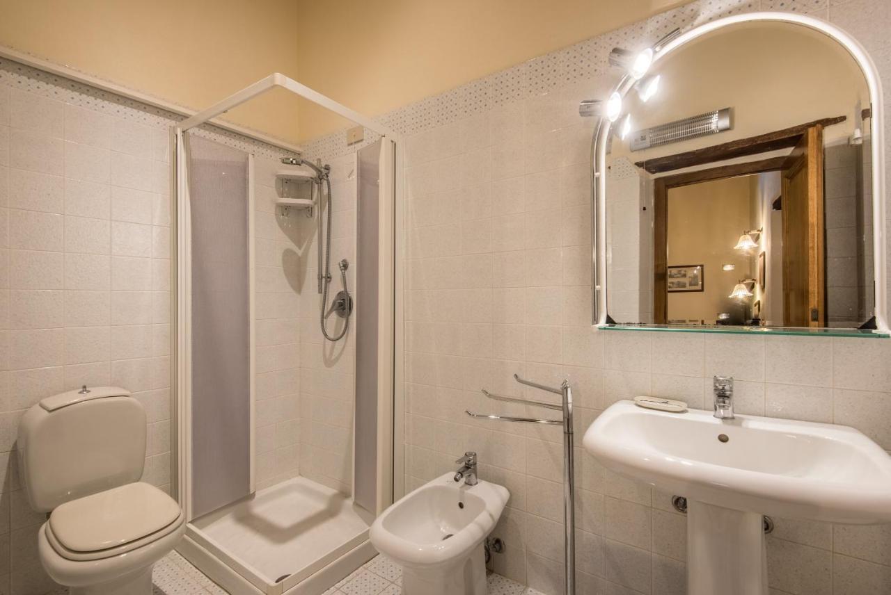 Agriturismo La Ferrozzola Кастелина ин Кианти Екстериор снимка