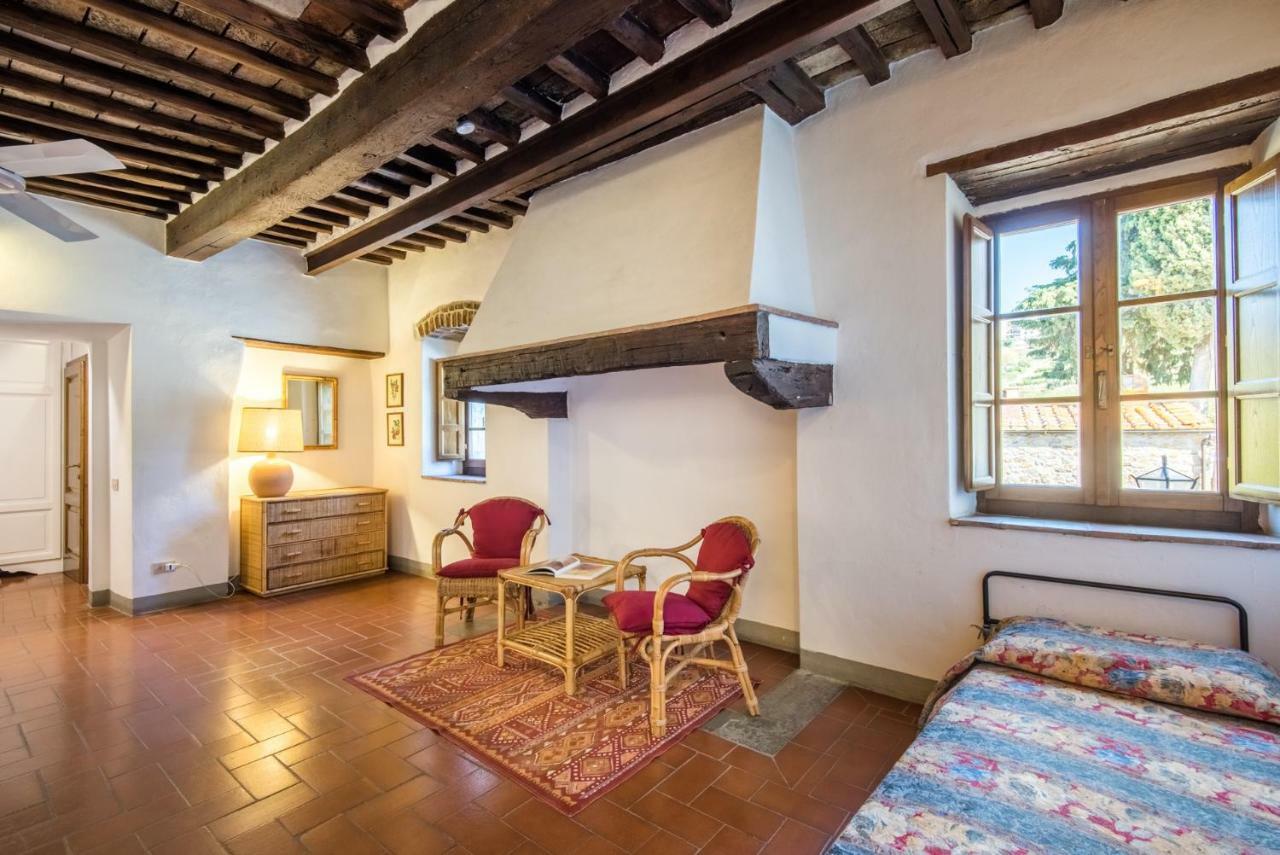 Agriturismo La Ferrozzola Кастелина ин Кианти Екстериор снимка
