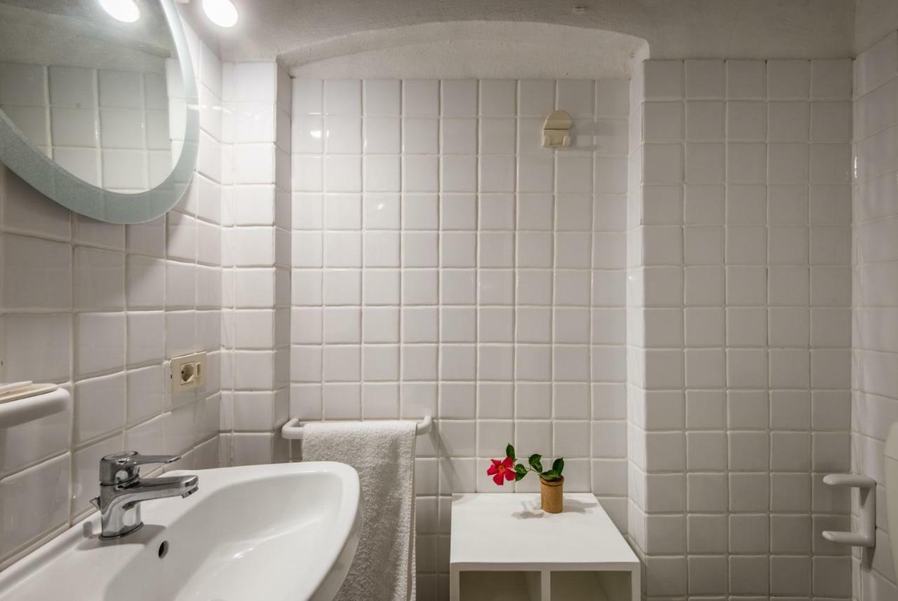 Agriturismo La Ferrozzola Кастелина ин Кианти Екстериор снимка